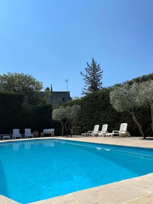 Ferienwohnung T2 Avec Jardin Et Piscine Privee Velaux Exterior foto